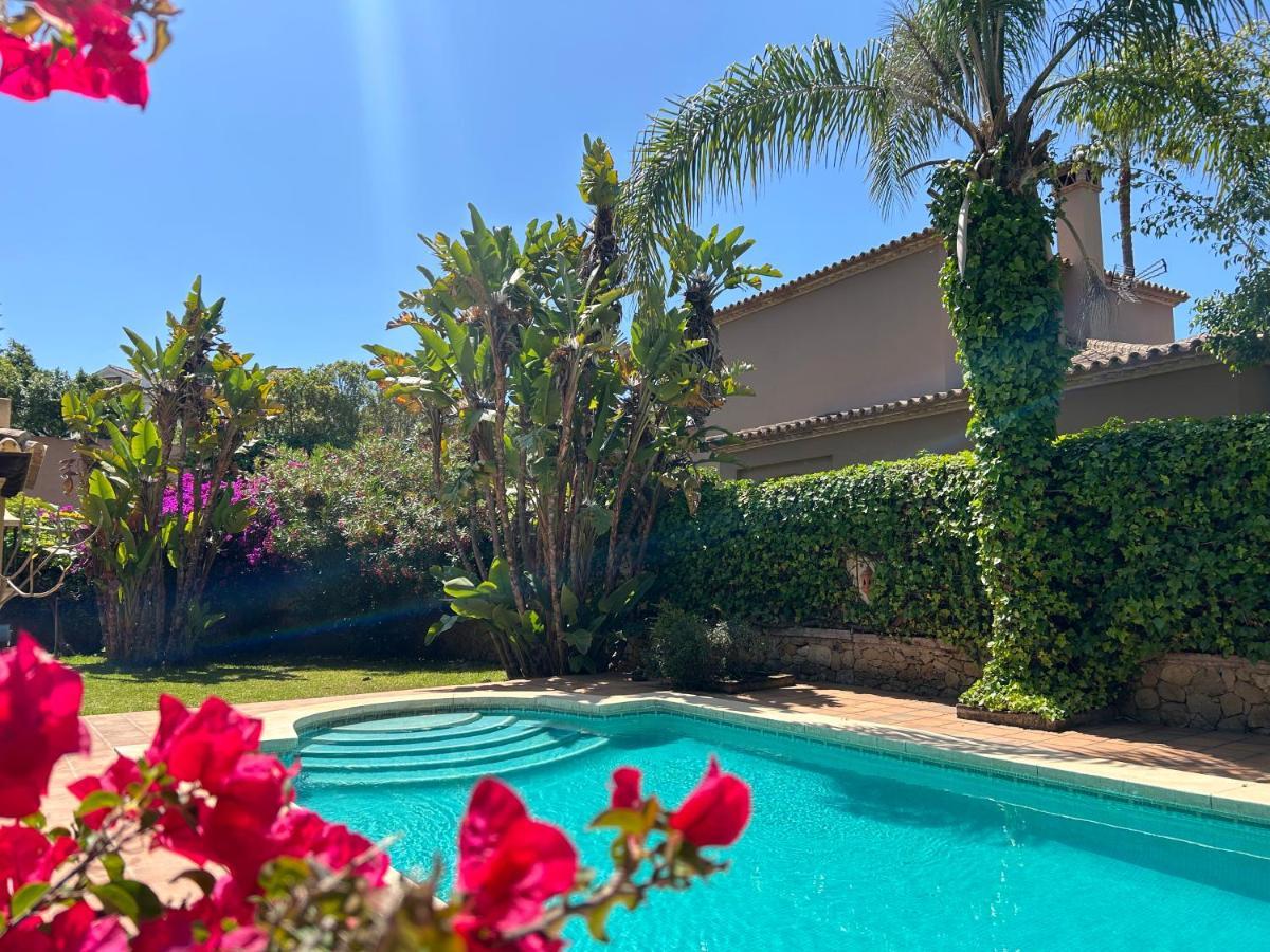 Villa Close To The Beach In ماربيا المظهر الخارجي الصورة