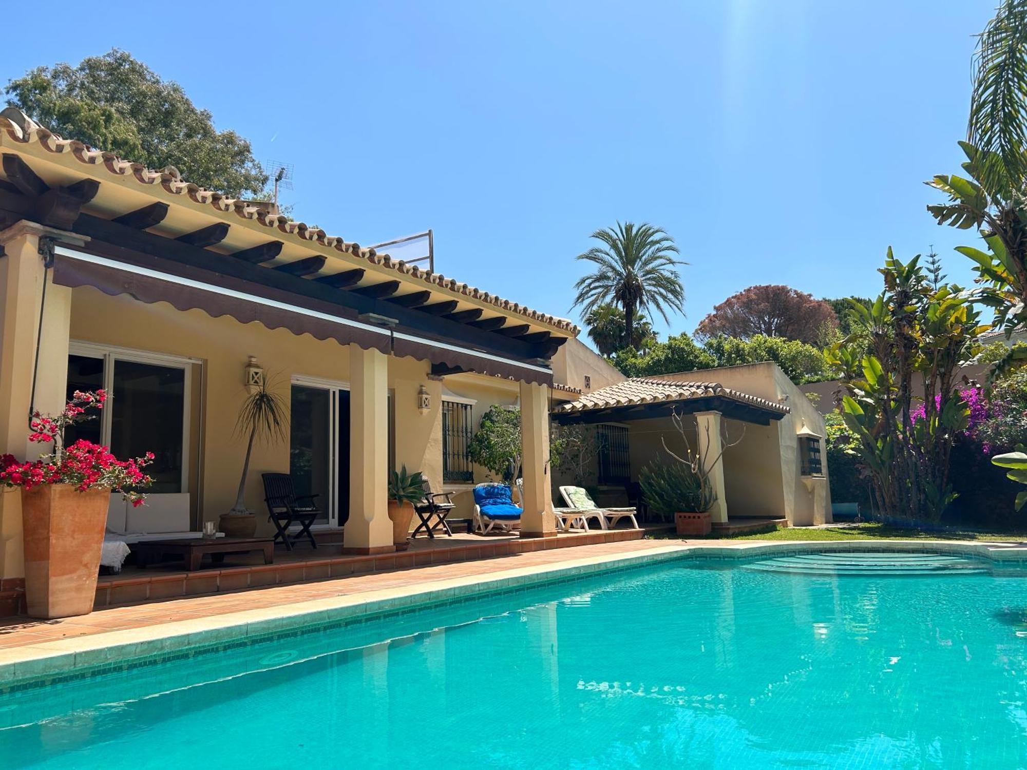 Villa Close To The Beach In ماربيا المظهر الخارجي الصورة