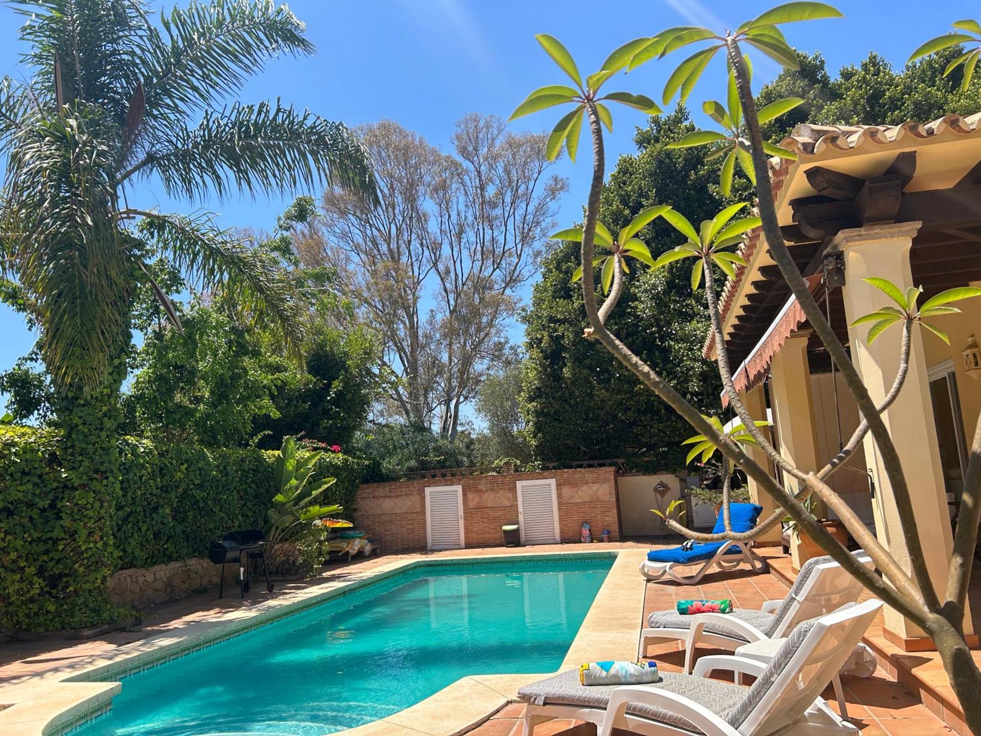 Villa Close To The Beach In ماربيا المظهر الخارجي الصورة
