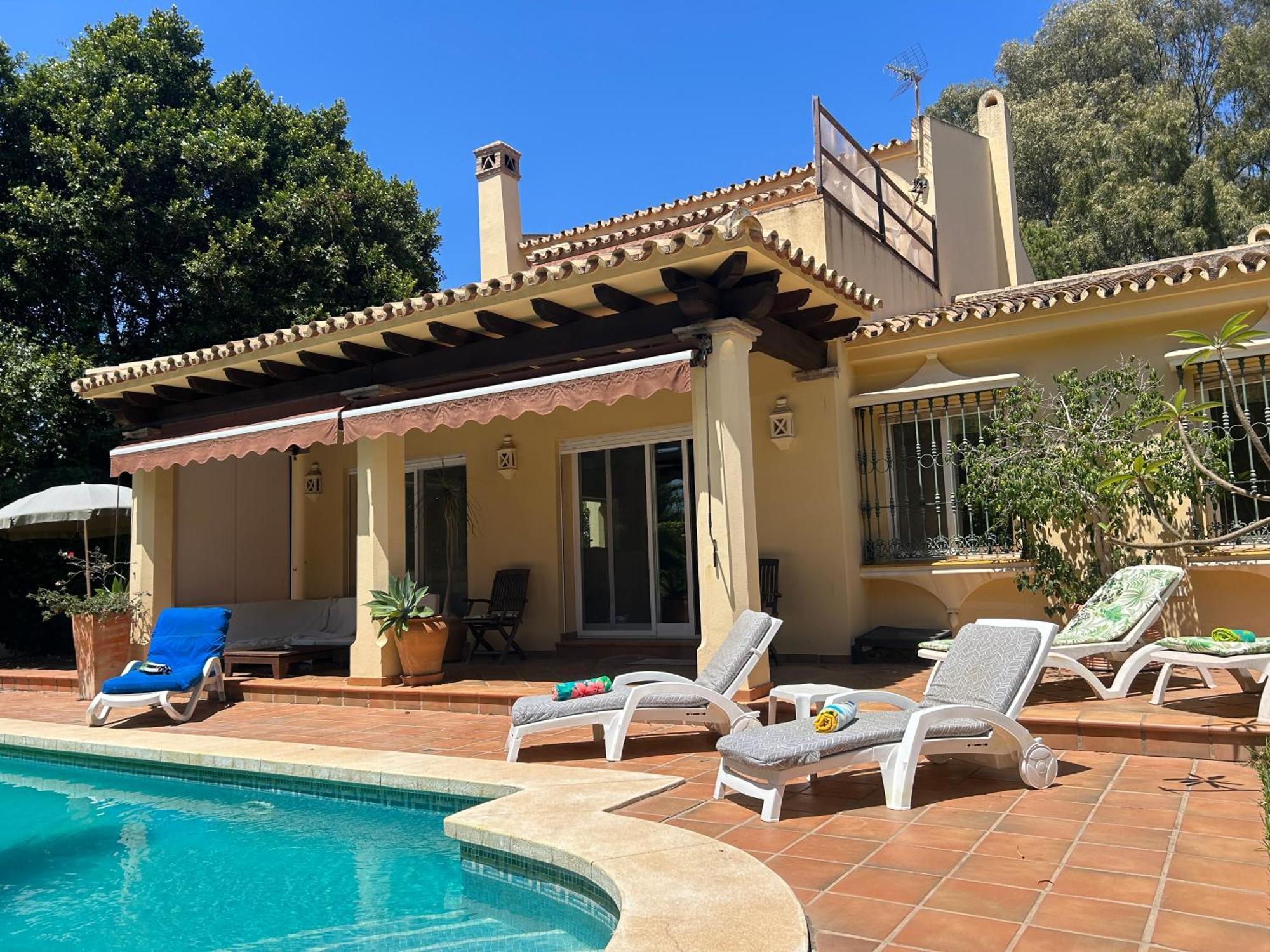 Villa Close To The Beach In ماربيا المظهر الخارجي الصورة